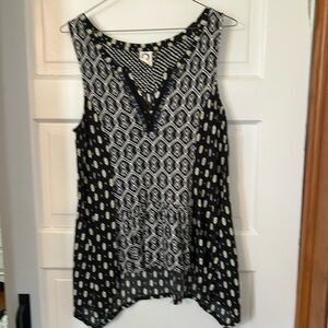 Akemi and kin too Anthropologie size medium new without tags